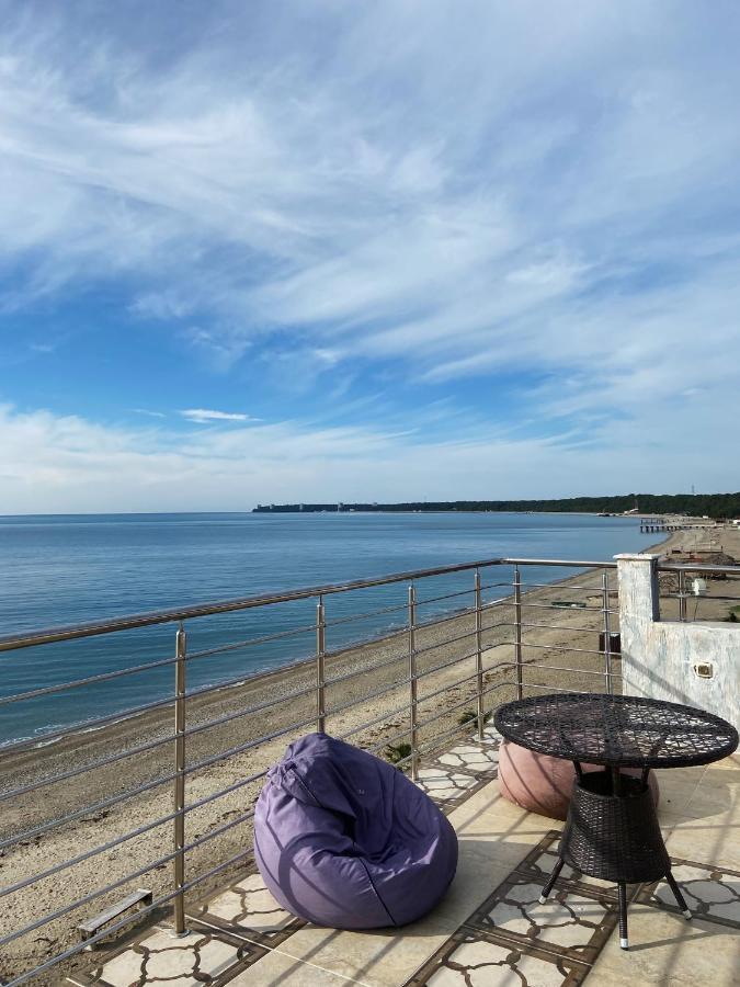 Apra Hotell Lidzava Exteriör bild