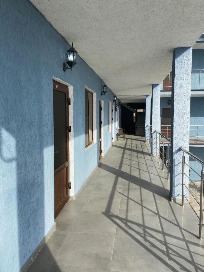 Apra Hotell Lidzava Exteriör bild