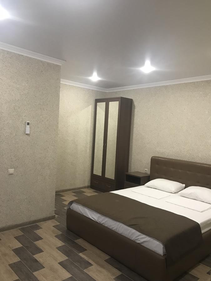 Apra Hotell Lidzava Exteriör bild